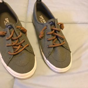 Sperry slip one